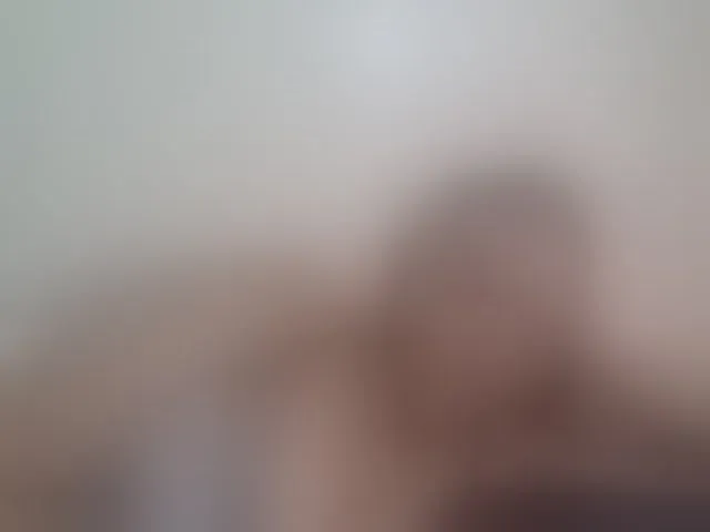 Live sex webcam photo for Beautystar12 #293765849