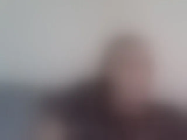 Live sex webcam photo for Beautystar12 #293827444
