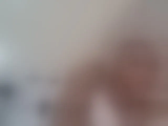 Live sex webcam photo for Beautystar12 #293909512