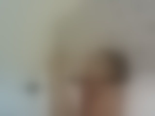 Live sex webcam photo for Beautystar12 #294171141
