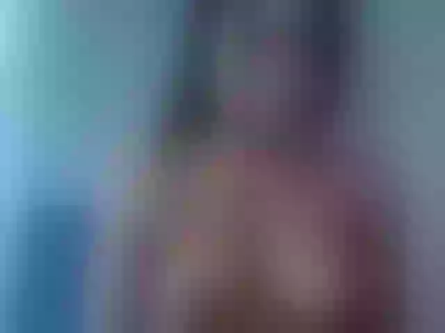 Live sex webcam photo for Beautyyebonyy #290859375