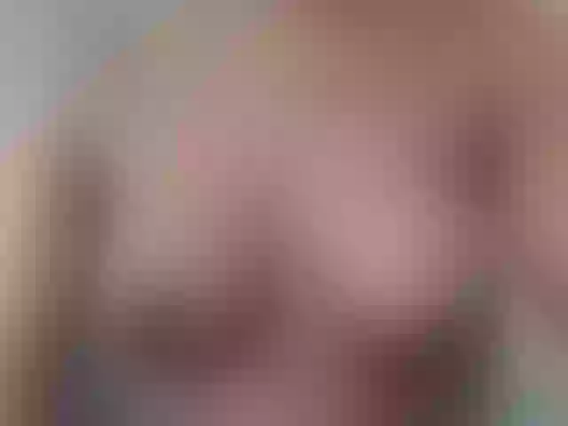 Live sex webcam photo for Beautyyebonyy #290979252