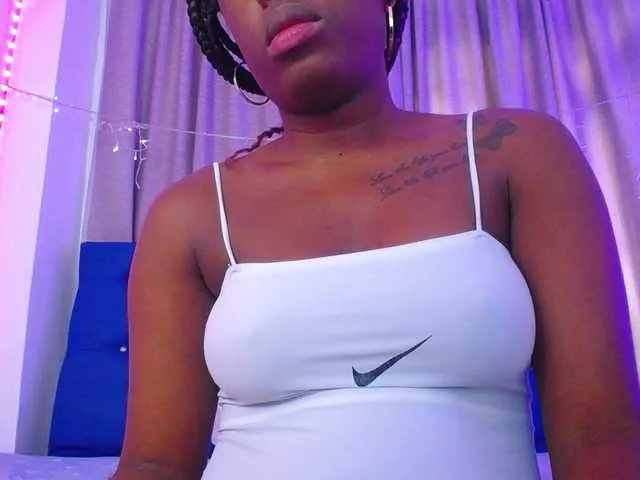 Live sex webcam photo for Beautyyebonyy #291894867