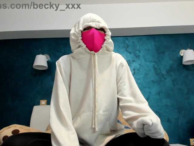 Live sex webcam photo for Becky-X #272294611