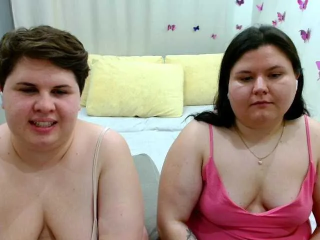 Live sex webcam photo for BeckyAndEllen #292003683