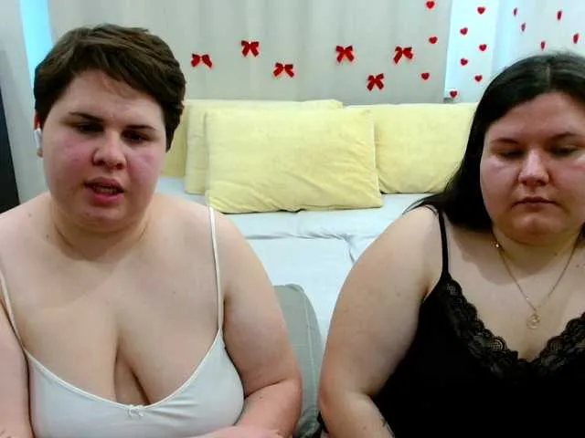 Live sex webcam photo for BeckyAndEllen #292089087