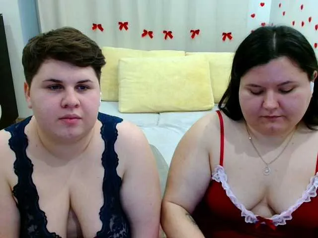 Live sex webcam photo for BeckyAndEllen #292395264