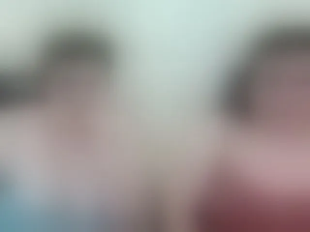 Live sex webcam photo for BeckyAndEllen #293950556