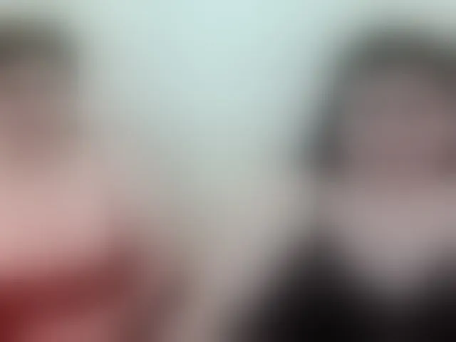 Live sex webcam photo for BeckyAndEllen #294018126