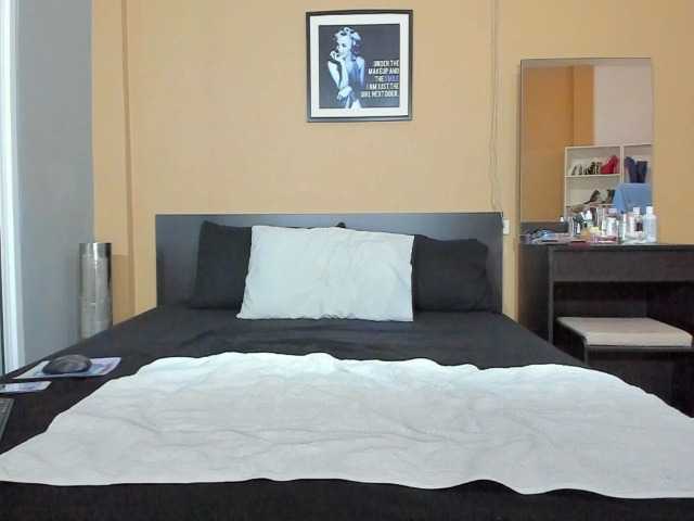 Live sex webcam photo for Beebeethai #272476725