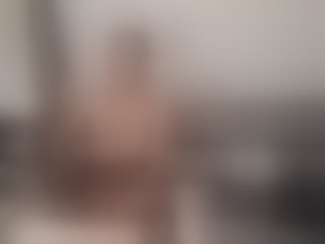 Live sex webcam photo for Beebeethai #294170578