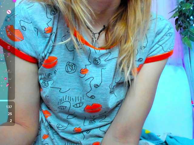 Live sex webcam photo for Beellami #290437904