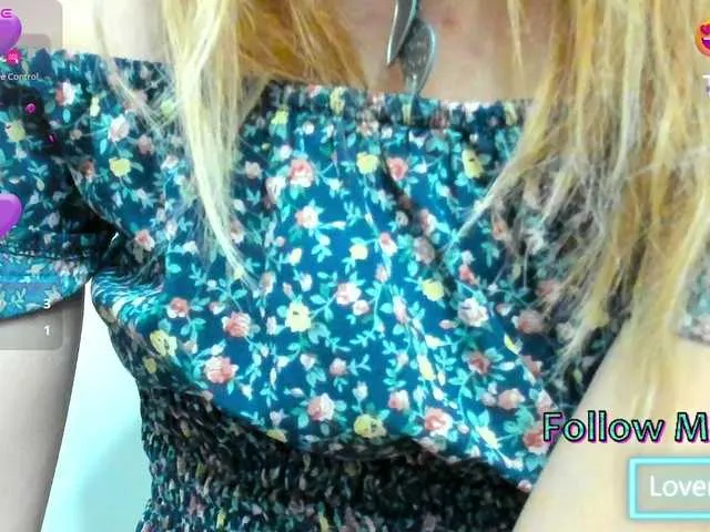 Live sex webcam photo for Beellami #291352071