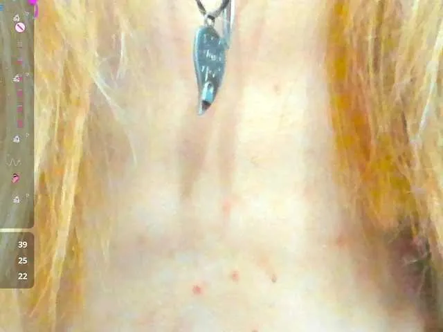 Live sex webcam photo for Beellami #291913809