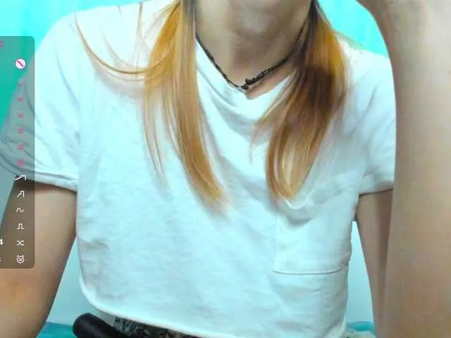 Live sex webcam photo for Beellami #292155365