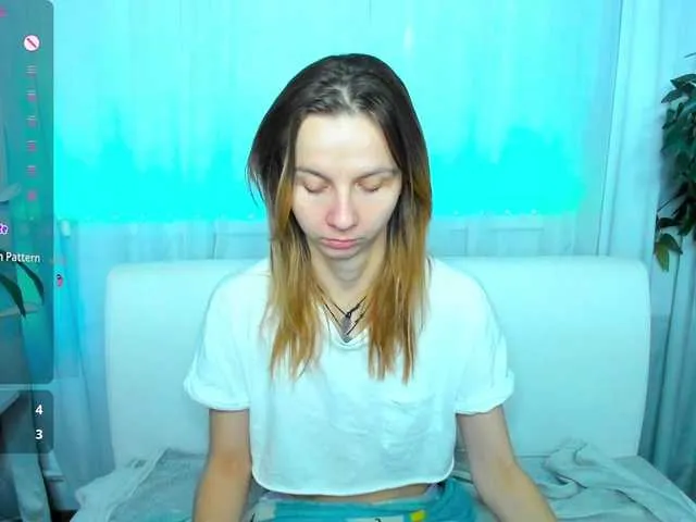 Live sex webcam photo for Beellami #292335179