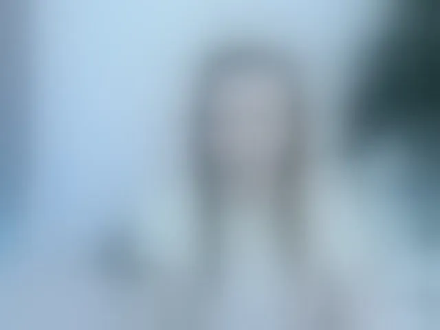 Live sex webcam photo for Beellami #293398442