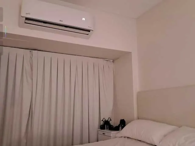 Live sex webcam photo for Bella-J #292123703