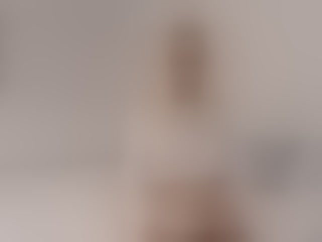Live sex webcam photo for Bella-J #294326344