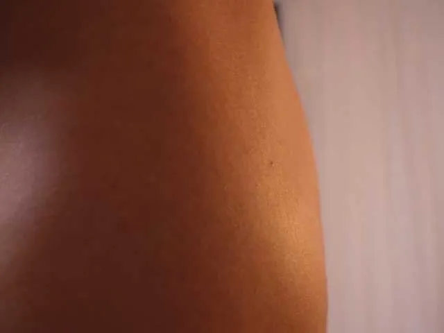 Live sex webcam photo for Bella-francoo #291570685