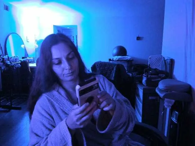 Live sex webcam photo for BellaBloom #292140619