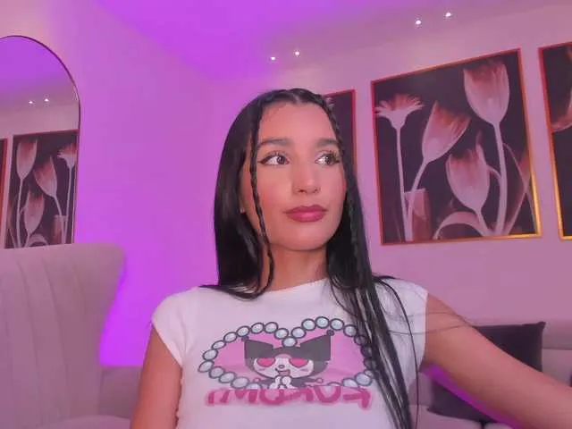 Live sex webcam photo for BellaCarteer #290549785