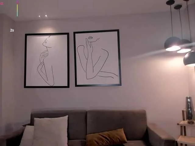 Live sex webcam photo for BellaCarteer #291650439