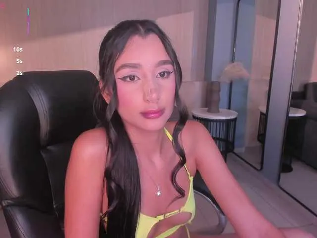 Live sex webcam photo for BellaCarteer #293667041