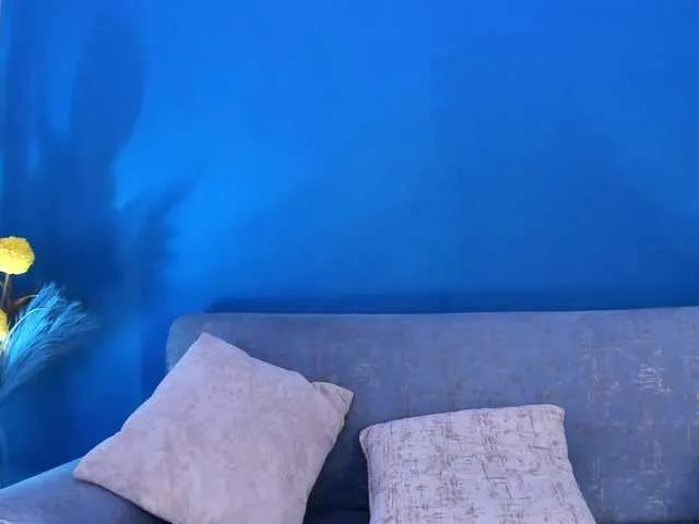 Live sex webcam photo for BellaMarieX #291195371