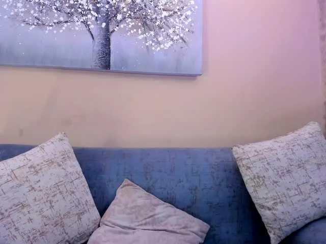 Live sex webcam photo for BellaMarieX #291741337