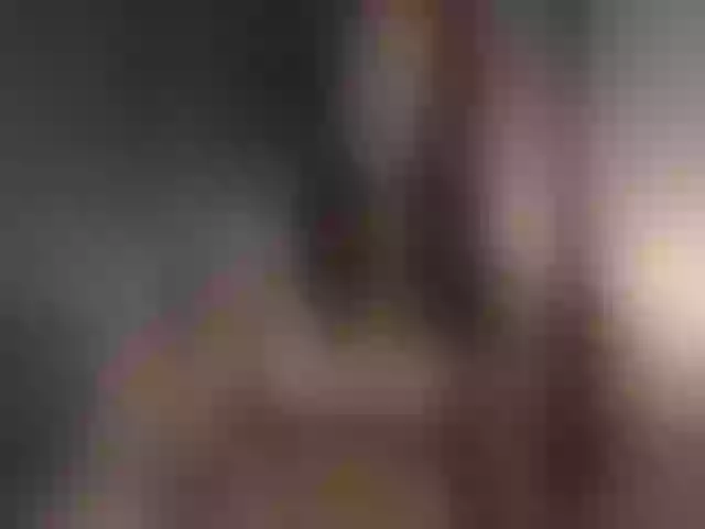 Live sex webcam photo for BellaMcQueen #276704130