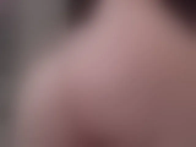 Live sex webcam photo for BellaMrr #293548872