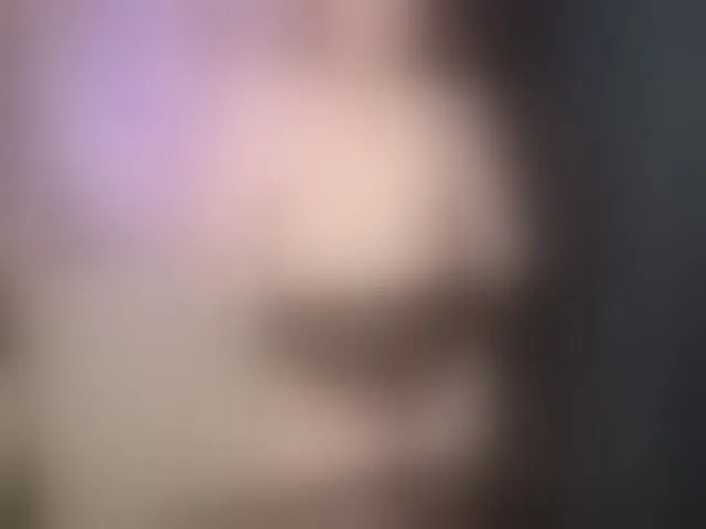 Live sex webcam photo for BellaMrr #293822926