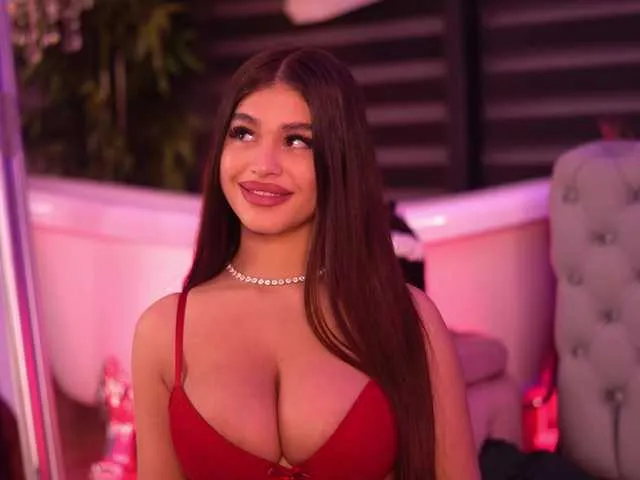 Live sex webcam photo for BellaNoirre #292528195