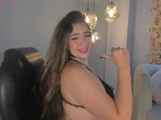 Live sex webcam photo for BellaRose #292813299