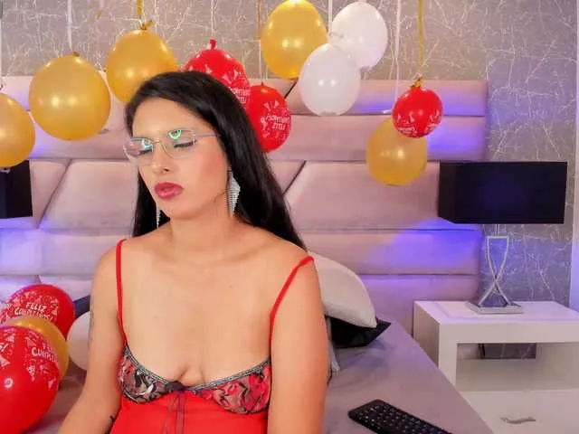 Live sex webcam photo for BellaaGrace #292834548
