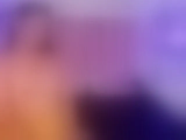 Live sex webcam photo for BellaaGrace #293264546