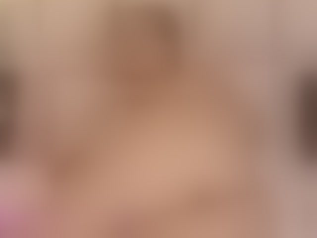 Live sex webcam photo for BellaaGrace #293987314