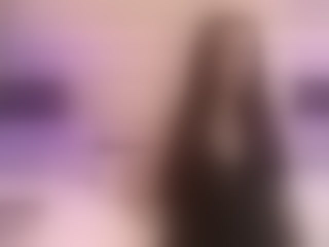 Live sex webcam photo for BellaaGrace #294110387