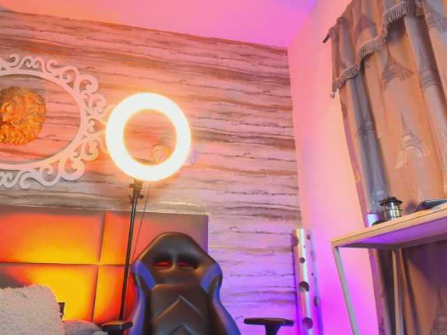 Live sex webcam photo for Bellasalvatore #291760060