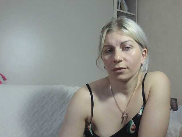 Live sex webcam photo for Bellastrong123 #277803716