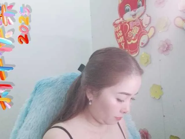 Live sex webcam photo for Benahot69 #290381044