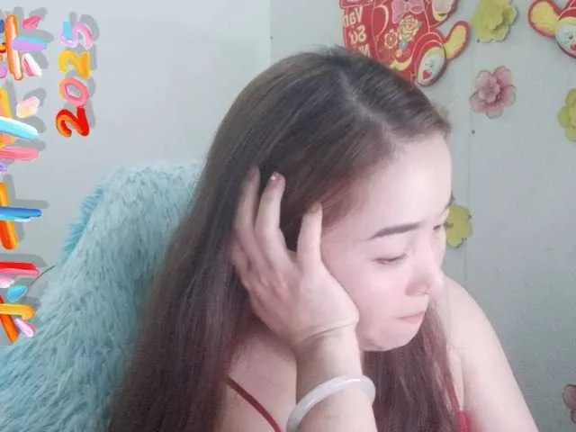 Live sex webcam photo for Benahot69 #290512512