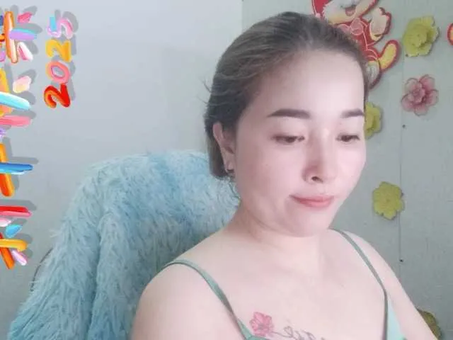 Live sex webcam photo for Benahot69 #290551062