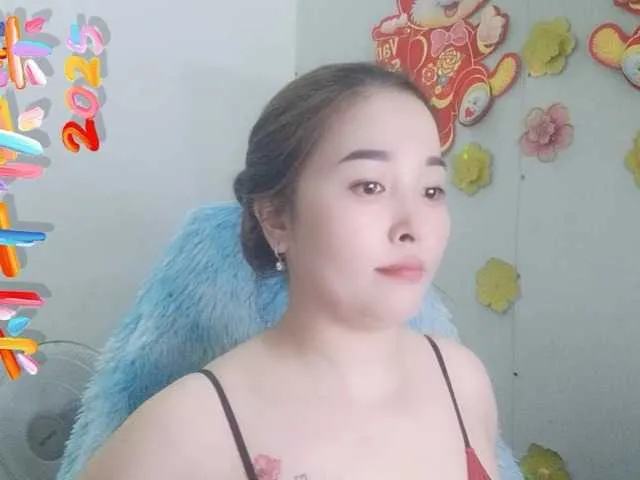 Live sex webcam photo for Benahot69 #290676067