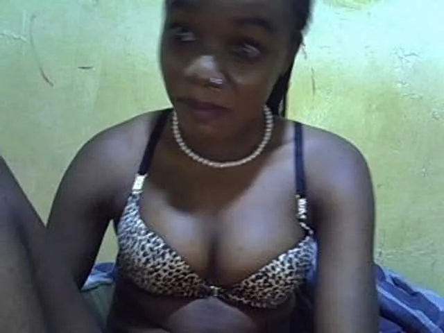 Live sex webcam photo for Beroh1 #276941839