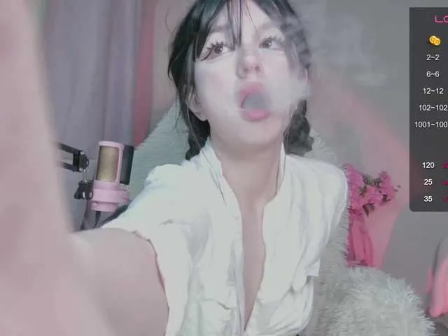 Live sex webcam photo for BerryBae #292792614