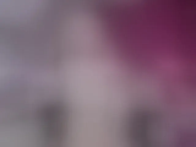 Live sex webcam photo for BerryBae #293924588