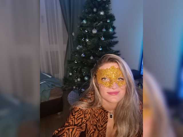 Live sex webcam photo for Beshenayakisk #271834295