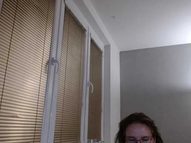 Live sex webcam photo for Bessy123 #276509413